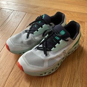 On Running Cloudstratus